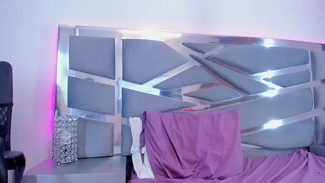 Snapshot of ebonymore06 chatting on January 14, 2025, 11:48 pm ebonymore06 online show from January 14, 2025, 11:48 pm