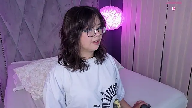 Snapshot of missy_taylor_ chatting on September 8, 2025, 8:52 pm missy taylor online show from September 8, 2025, 8:52 pm