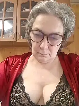 Snapshot of IrinaSweet54 chatting on June 6, 2026, 8:41 am IrinaSweet54 online show from June 6, 2026, 8:41 am