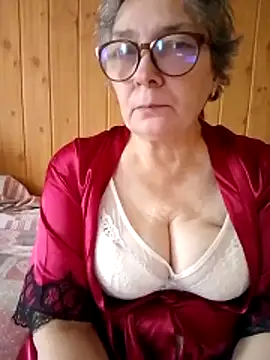 IrinaSweet54 online show from October 16, 2025, 6:43 am