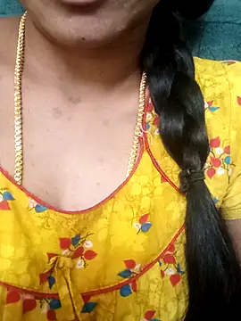 Ambika01 online show from September 28, 2025, 1:51 pm