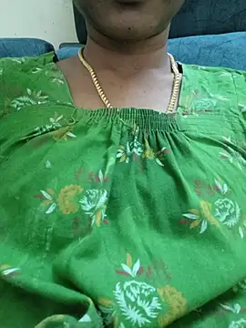 Snapshot of Ambika01 chatting on July 20, 2026, 6:10 am Ambika01 online show from July 20, 2026, 6:10 am
