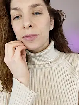 Snapshot of YourSuperModel chatting on January 18, 2026, 2:09 pm YourSuperModel online show from January 18, 2026, 2:09 pm