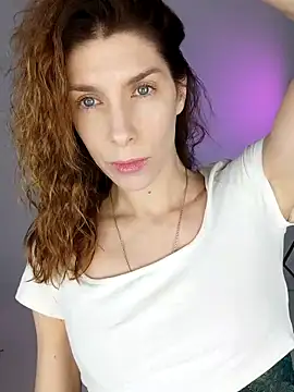 Snapshot of YourSuperModel chatting on January 16, 2026, 10:08 am YourSuperModel online show from January 16, 2026, 10:08 am