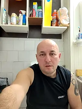 intx800 online show from February 26, 2025, 4:27 pm