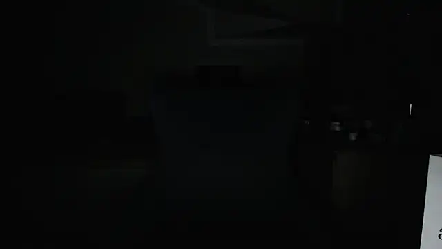 Snapshot of Mallinia chatting on February 17, 2026, 8:50 pm Mallinia online show from February 17, 2026, 8:50 pm