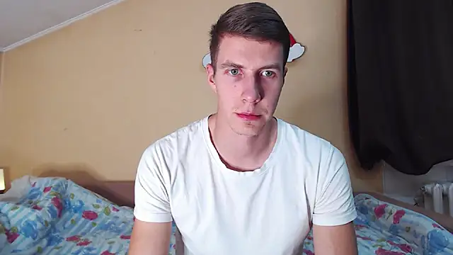 Snapshot of Chris_Brien chatting on October 22, 2025, 1:54 pm Chris Brien online show from October 22, 2025, 1:54 pm