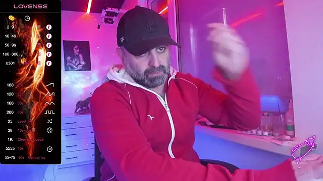 Snapshot of MAGABEAR077 chatting on February 1, 2026, 9:07 am MAGABEAR077 online show from February 1, 2026, 9:07 am