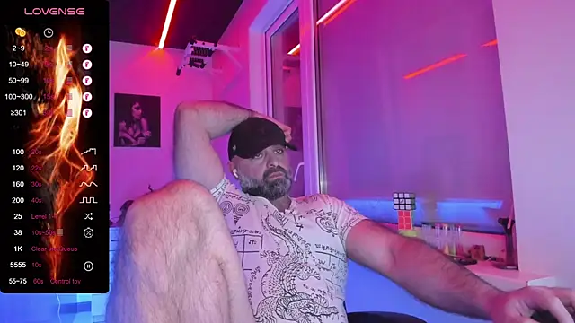 MAGABEAR077 online show from May 13, 2026, 10:17 pm