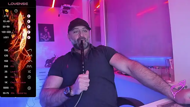 Snapshot of MAGABEAR077 chatting on January 31, 2026, 7:56 pm MAGABEAR077 online show from January 31, 2026, 7:56 pm