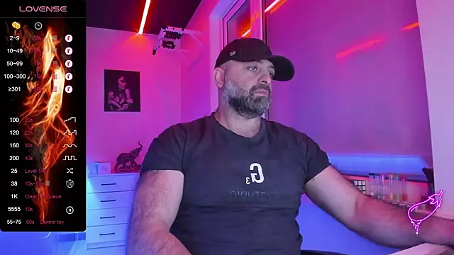 Snapshot of MAGABEAR077 chatting on February 21, 2026, 6:37 am MAGABEAR077 online show from February 21, 2026, 6:37 am