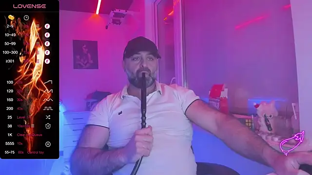 Snapshot of MAGABEAR077 chatting on January 16, 2026, 7:01 am MAGABEAR077 online show from January 16, 2026, 7:01 am