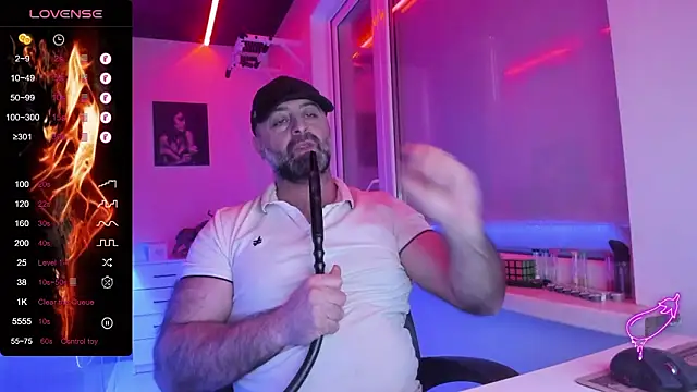 Snapshot of MAGABEAR077 chatting on February 12, 2026, 10:15 am MAGABEAR077 online show from February 12, 2026, 10:15 am