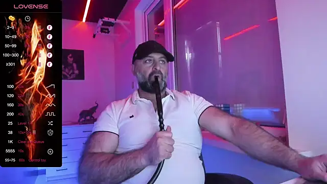 MAGABEAR077 online show from May 29, 2026, 8:53 am
