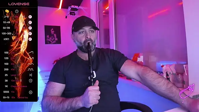 Snapshot of MAGABEAR077 chatting on January 17, 2026, 7:23 am MAGABEAR077 online show from January 17, 2026, 7:23 am