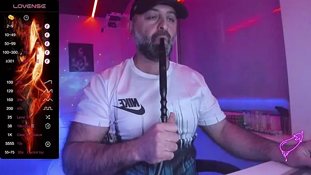 Snapshot of MAGABEAR077 chatting on February 10, 2026, 8:24 am MAGABEAR077 online show from February 10, 2026, 8:24 am