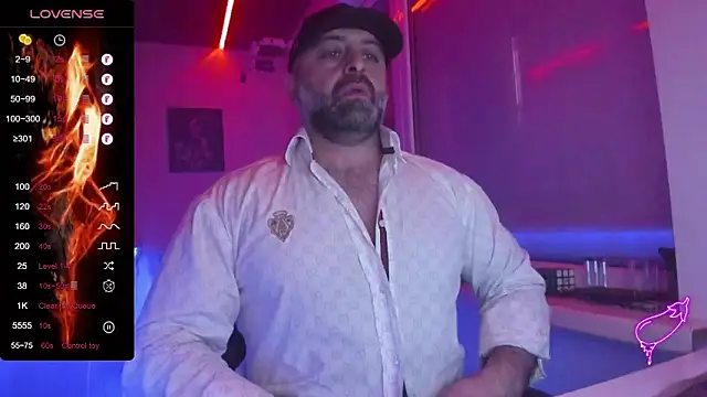 Snapshot of MAGABEAR077 chatting on February 15, 2026, 5:19 am MAGABEAR077 online show from February 15, 2026, 5:19 am