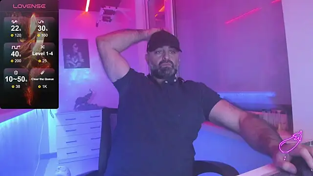 Snapshot of MAGABEAR077 chatting on December 14, 2025, 8:14 pm MAGABEAR077 online show from December 14, 2025, 8:14 pm