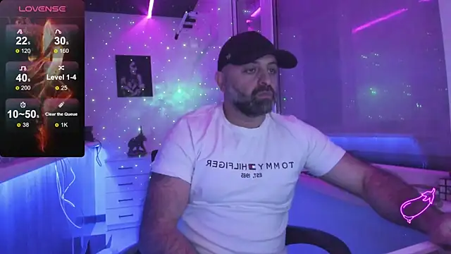 Snapshot of MAGABEAR077 chatting on November 28, 2025, 2:34 am MAGABEAR077 online show from November 28, 2025, 2:34 am