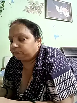 Snapshot of Kavya_kapoor chatting on May 7, 2026, 5:05 pm Kavya kapoor online show from May 7, 2026, 5:05 pm