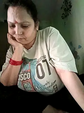 Kavya kapoor online show from November 12, 2025, 8:18 am