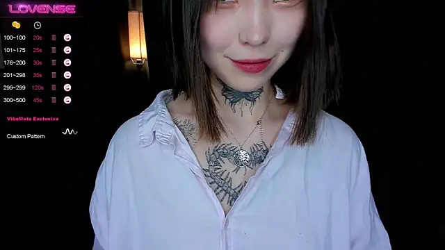 Dark Ester online show from December 22, 2024, 2:38 pm