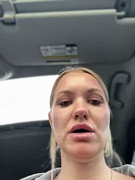 Devill Angel  online show from September 22, 2025, 11:27 am