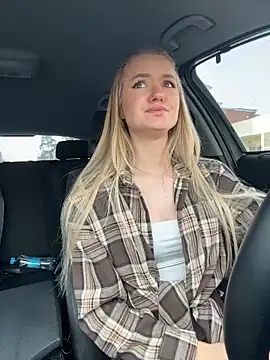 Devill Angel  online show from March 12, 2026, 6:28 am