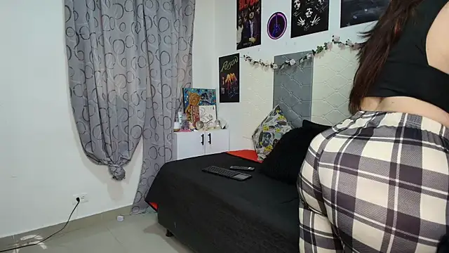 scarlett  morgan online show from June 13, 2026, 2:48 pm
