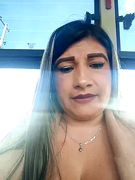 Snapshot of Hannahcandyy chatting on February 9, 2026, 1:42 pm Hannahcandyy online show from February 9, 2026, 1:42 pm