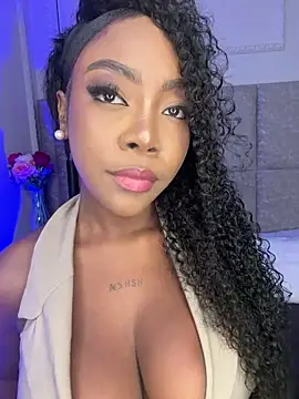 Snapshot of Lola_King chatting on March 28, 2026, 12:55 am Lola King online show from March 28, 2026, 12:55 am