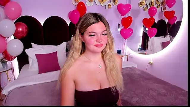 ZaraBloom online show from November 16, 2025, 3:22 am