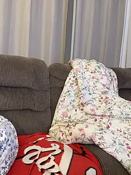 PuckBunny17 online show from September 19, 2025, 4:16 am