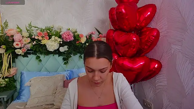 AliceBrayan online show from February 5, 2026, 5:09 pm