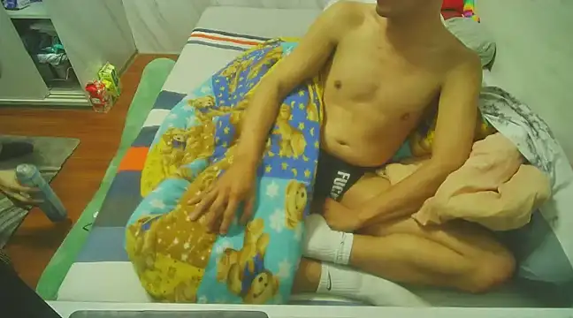 Snapshot of bbhiShark chatting on February 3, 2025, 3:27 pm bbhiShark online show from February 3, 2025, 3:27 pm