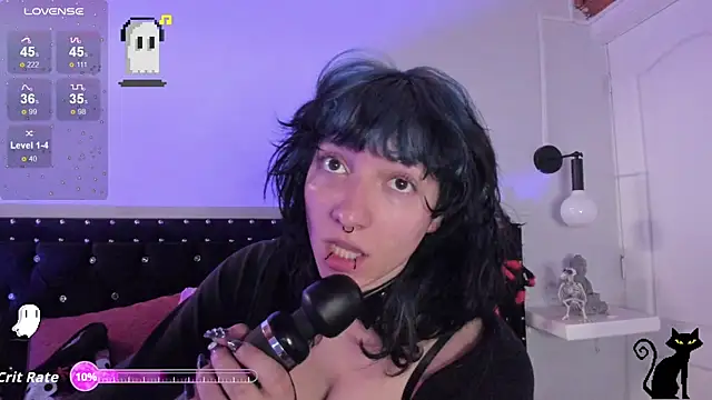 Ghosty Doll online show from November 19, 2025, 8:09 pm