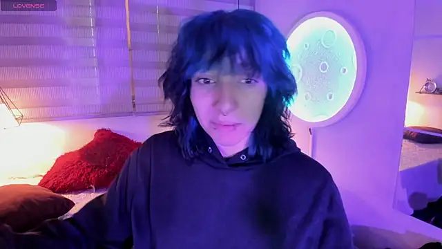 Snapshot of Ghosty_Doll chatting on April 21, 2026, 8:26 pm Ghosty Doll online show from April 21, 2026, 8:26 pm