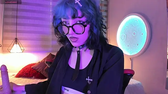 Snapshot of Ghosty_Doll chatting on May 12, 2026, 8:26 pm Ghosty Doll online show from May 12, 2026, 8:26 pm