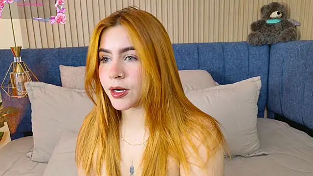 Snapshot of april_rousse chatting on April 7, 2026, 12:29 pm april rousse online show from April 7, 2026, 12:29 pm