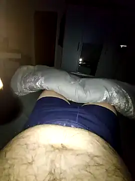 pascalino100 online show from November 28, 2025, 9:15 pm