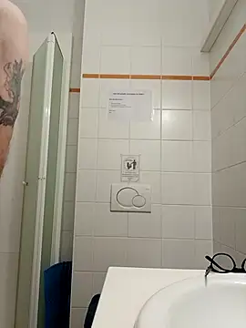 pascalino100 online show from February 24, 2026, 7:09 am