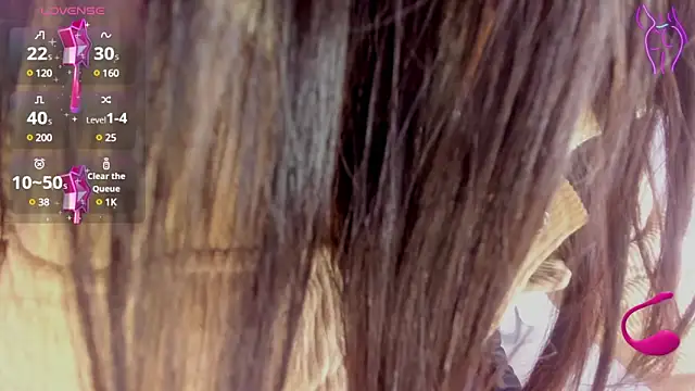 sophie ws online show from December 19, 2024, 8:44 pm