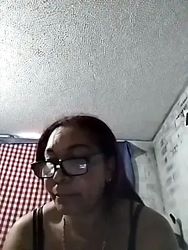 CafeCaliente69 online show from January 21, 2025, 10:08 pm