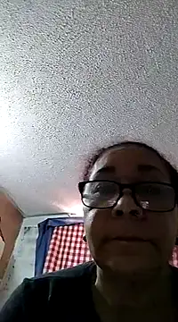 CafeCaliente69 online show from January 11, 2025, 3:52 pm