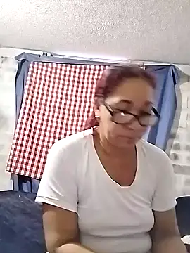 CafeCaliente69 online show from January 28, 2025, 10:56 pm