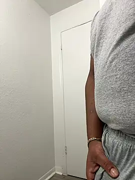 daddythiccklegg online show from April 1, 2026, 4:14 am