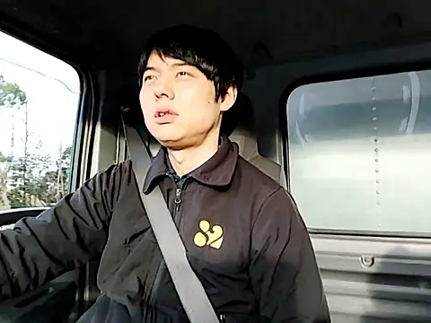 whitebriefboy online show from March 13, 2026, 10:04 pm