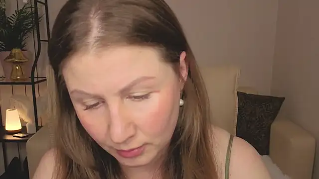 Helens love online show from June 19, 2026, 2:17 am