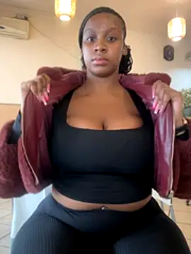 Candy Love 18 online show from November 17, 2025, 2:10 pm