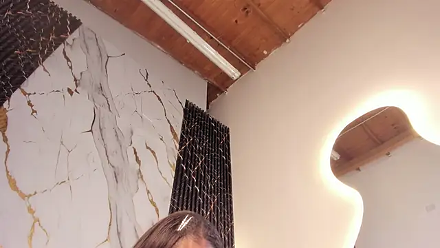 ebony hot1 online show from February 11, 2026, 1:44 pm